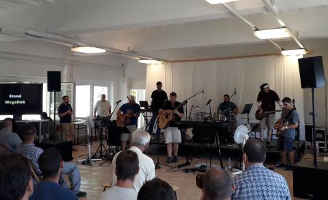 Bill Drake Band zenei előadása